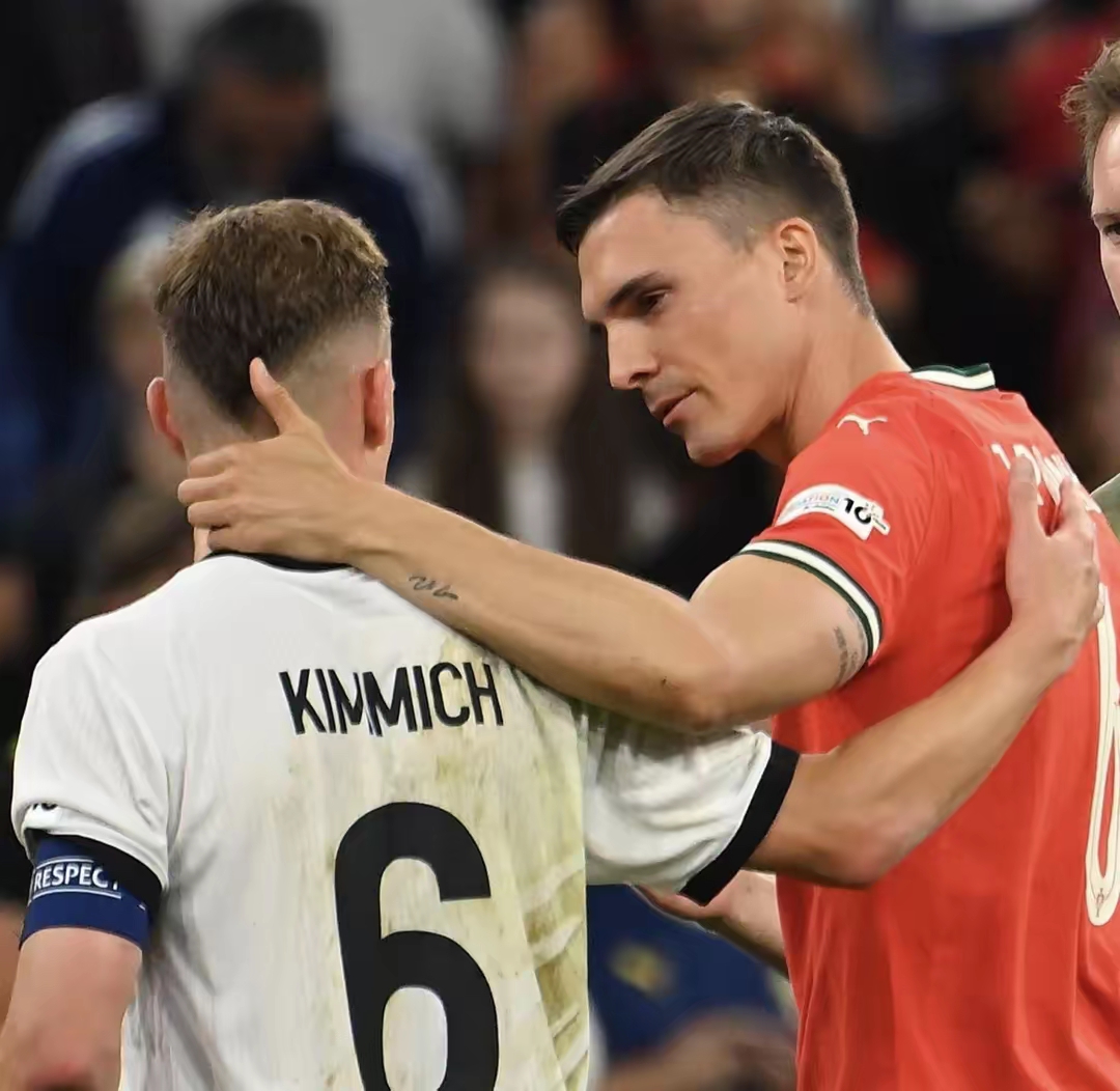 葡萄牙体育训练开放日，关键时刻强势反弹引欢呼，意大利杯在即，纪律约束更严格的简单介绍