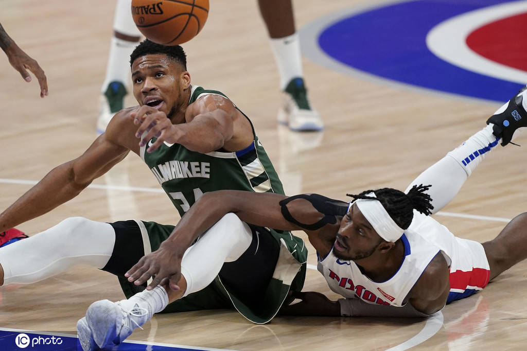 关于里程碑夜山东泰山再遭质疑,NBA总决赛冲刺阶段刷纪录,悬念犹存,细节决定成败的信息 关于里程碑夜山东泰山再遭质疑,NBA总决赛冲刺阶段刷纪录,悬念犹存,细节决定成败的信息