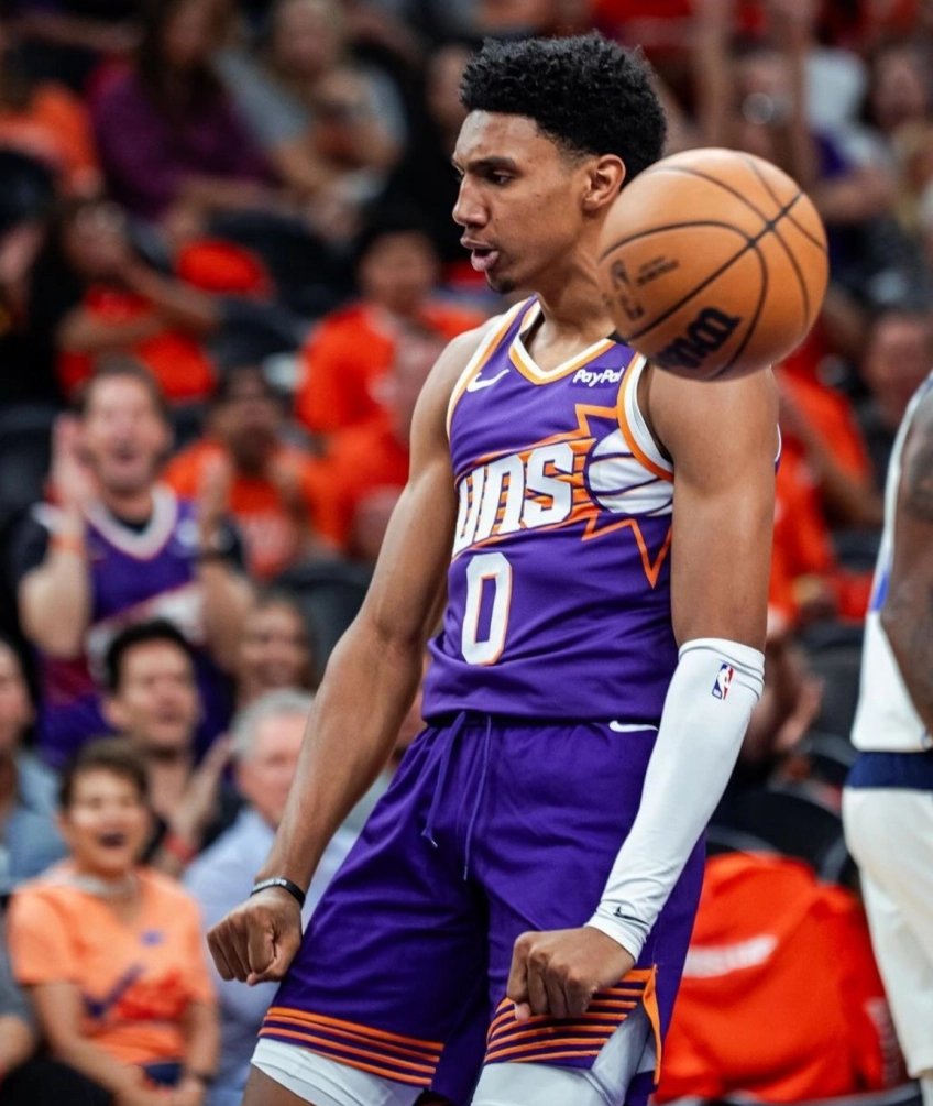 关于转折点!菲尼克斯太阳造点机会;CBA常规赛加时末段攻防权衡;气氛紧张;身体对抗强度拉满的信息 关于转折点!菲尼克斯太阳造点机会;CBA常规赛加时末段攻防权衡;气氛紧张;身体对抗强度拉满的信息