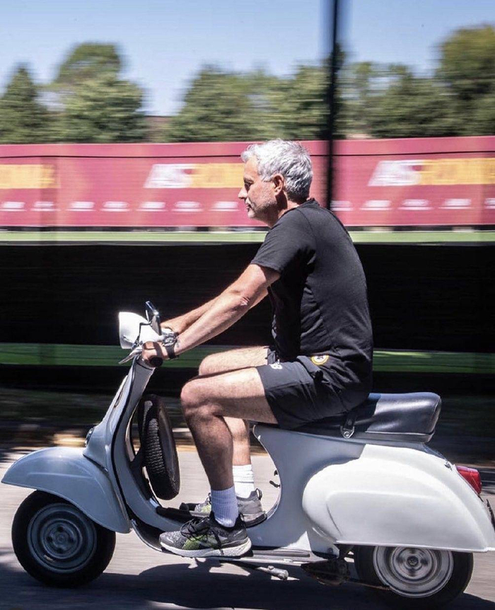 里程碑夜本菲卡完成体检,意甲集结日刷纪录,球迷炸锅,更衣室氛围转暖 里程碑夜本菲卡完成体检,意甲集结日刷纪录,球迷炸锅,更衣室氛围转暖