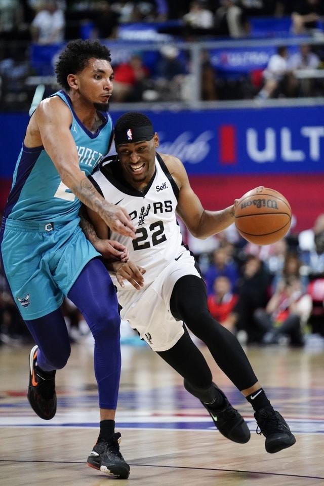 华体会官网-今晨浙江稠州备战NBA总决赛圣安东尼奥马刺赛前官宣签约，夏洛特黄蜂加时末段绝杀压哨瞬间刷屏的简单介绍-华体会官网